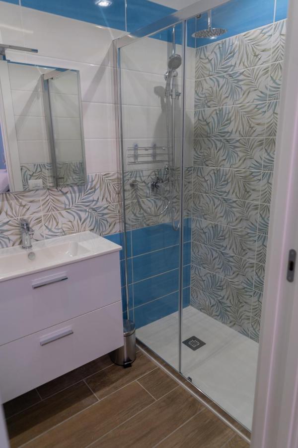 Yes I Know My Room - Storico Naples Luaran gambar